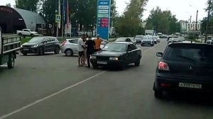 ДТП на перекрестке улиц Лепсе и Северо-Садовой