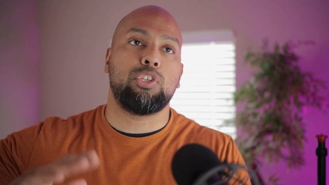 Sony ZV-E10 vs Canon R10 for Video - Rolling Shutter смотреть онлайн