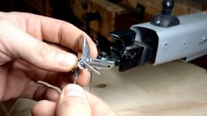 быстрозажимное крепление на лобзиковый станок.