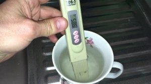 Тестирование фильтра с обратным осмосом Leader Standart RO-5 P с помпой простым TDS метром