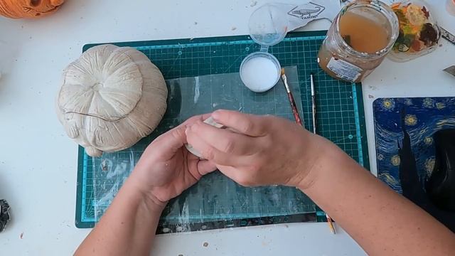 Happy Halloween. Тыква-шкатулка к празднику Хэллоуин. смотреть онлайн