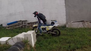 Жесть!! Падение после прыжка Kovi lite 250