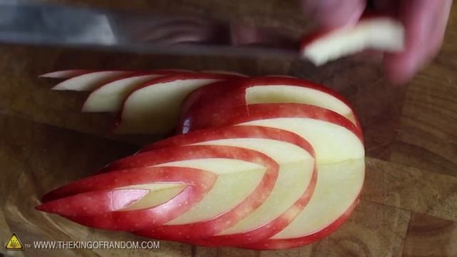 How to Make an Edible Apple Swan! смотреть онлайн