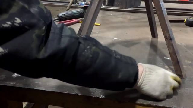 ПОВОРОТНЫЙ СТОЛ ИЗ АВТОМОБИЛЬНОЙ СТУПИЦЫ.