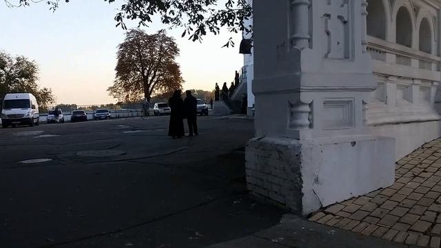 Киевская осень КИЕВО-ПЕЧЕРСКАЯ ЛАВРА
