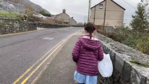 126. ИДЕМ В ПЛОХОЙ РАЙОН / КТО ТАКИЕ ЧАВЫ / ЕСТЬ ЛИ БЕДНОСТЬ В БРИТАНИИ