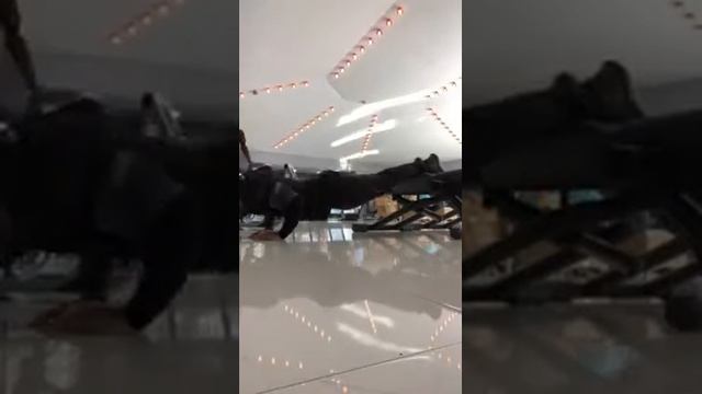 Д3 отжимания от пола узкой постановкой ладоней ,ноги на лавке смотреть онлайн