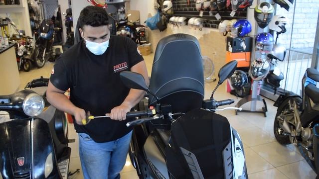 Unboxing the SYM JET X 125cc Scooter Euro 5 (2021) смотреть онлайн