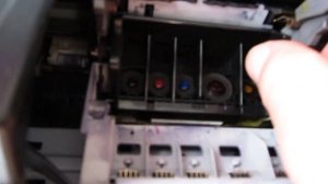 Как вынуть картриджи и печатающую головку из принтера Сanon ip 4840.
