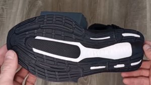 Беговые кроссовки adidas ultraboost 23 light. Ссылка на телеграмм канал в описании.