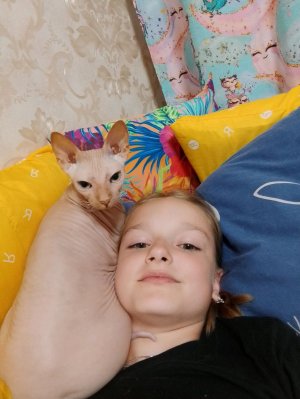 иду в магазин с крысой 😳😳😳