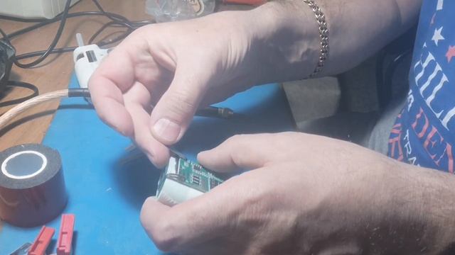 Как переделать аккумулятор от шуруповерта BOSCH 12 вольт с Ni-cd на Li-ion смотреть онлайн