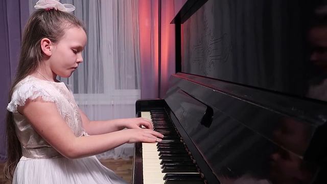 Болезнь куклы. П.И. Чайковский | Allabreve.ru - music studio