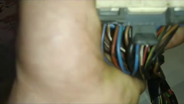 Прозваниваем подкапотную проводку ,Opel Vita b,X16XE, смотреть онлайн