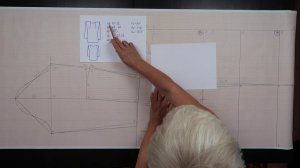 12 урок Пояснение 1 выбор шир сетки нагрудная вытачка плеч накладки #shorts