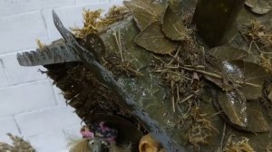 Избушка на курьих ножках. Глаза боятся - руки делают.Из подручных средств - своими руками.