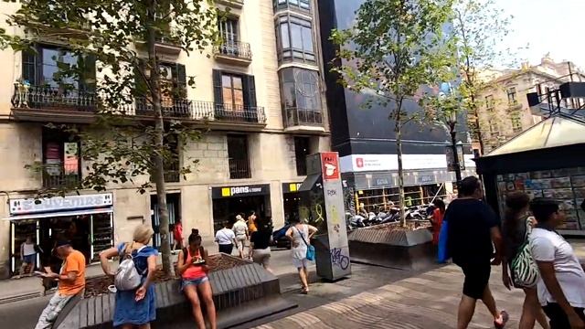 La Rambla Barcelona Испания Ла Рамбла Каталония смотреть онлайн