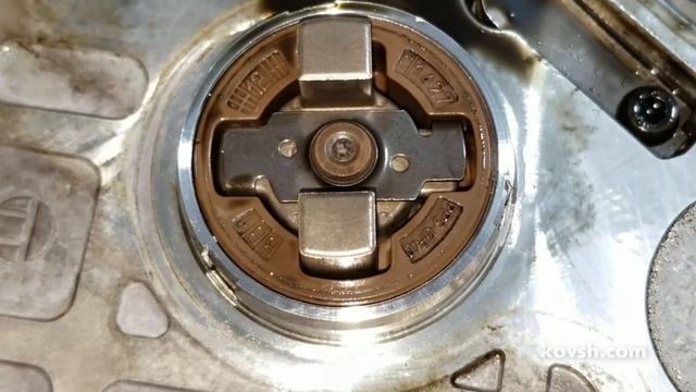 Причина стука вакуумного насоса на Volkswagen Caddy 1.6d CR CAYE смотреть онлайн