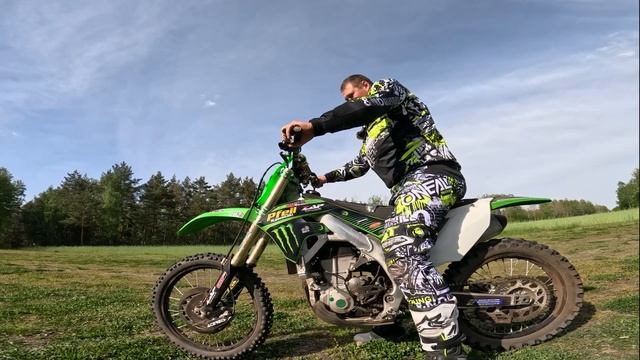Мотокросс с нуля | Новичок купил кавасаки kx450 2019, не зря? Обзор на мою кавасаки . Куча тюнинга