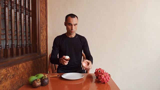 Мангустин (Mangosteen, мангустан, мангостин, гарциния, манкут)