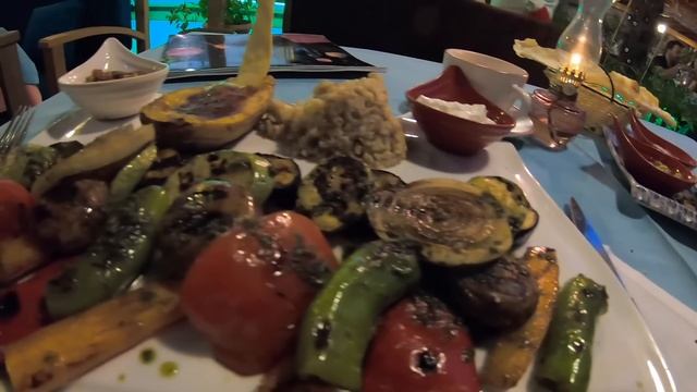 Hidden Garden restaurant in SultanahmetFatih Istanbul Turkey - Number 1 on Tripadvisor REVIEW смотреть онлайн