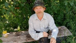 Рассказал о себе и о своей первой учительнице - "Если у человека нет высшего образования, кто он"