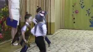 Танец мышей и тараканов