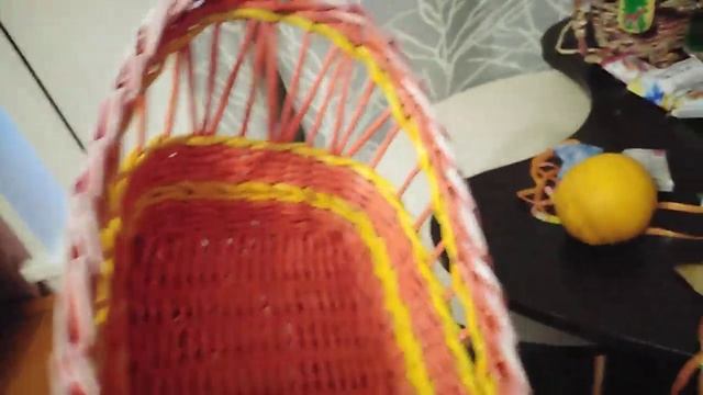 Саночки из бумажной лозы,подарок для внуков будет приятным сюрпризом. смотреть онлайн