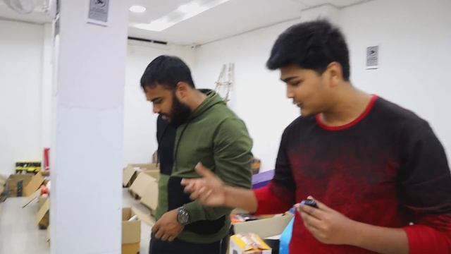 80% Off On Branded Product Mobile Accessories,Airpods,Speaker | Wholesale Price | Prateek Kumar смотреть онлайн