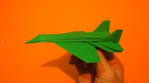 Как сделать самолёт из бумаги. Оригами самолёт из бумаги.mp4