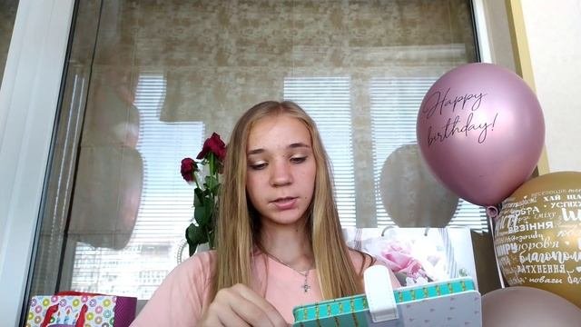 Подарки на 13 лет. Что подарить подростку на день рождение. Мои подарки на день рождение. Виолетта