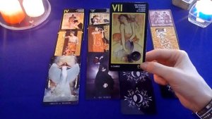 Какой вас видят и чувствуют мужчины? Гадание онлайн на Таро.