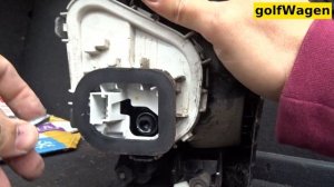 VW Golf 7 Rear light bulb change
