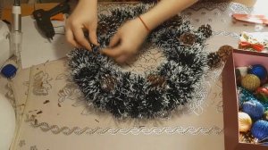 Новогодний DIY/ Новогодний венок из мишуры