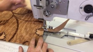 Швейная машина для окантовки ковриков