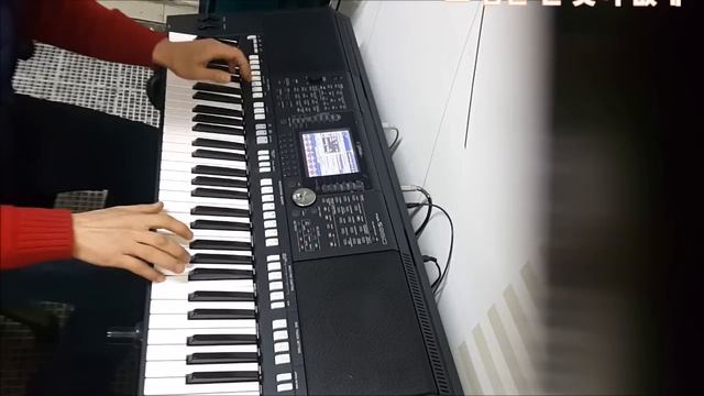 전자올겐 키보드 님그리워 Yamaha PSR-S950 смотреть онлайн