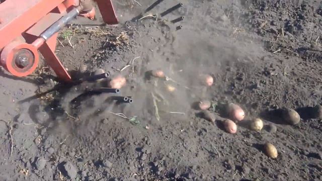 Самодельная картофеле копалка (вибро лапа).