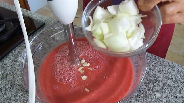 GASPACHO sopa fria ao estilo português receita fácil e deliciosa