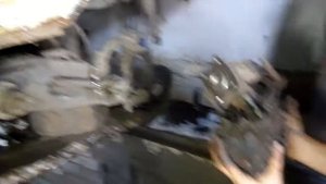 как снять бортовой редуктор ЛУАЗ 969 .