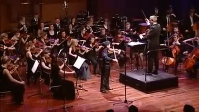 Kerson Leong wins Menuhin Competition 2010 смотреть онлайн