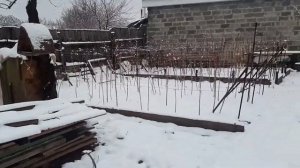 Как правильно держать телефон при сьемкис видео