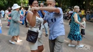 ТАНЦЫ в парке Культуры и отдыха г. Калуга 03.07.2022 #танцы #парк #@marina-sushnova