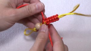 Брелок  своими руками, плетение макраме. Человечек