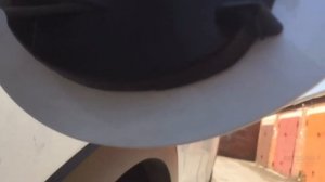 Снять крышку бензобака Ford Explorer