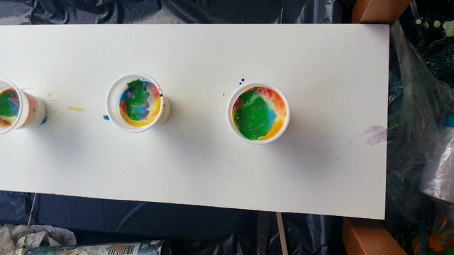 Акриловая заливка 3. Большие клетки! смотреть онлайн