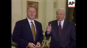 RUSSIA: MOSCOW: US PRESIDENT CLINTON MEETS BORIS YELTSIN