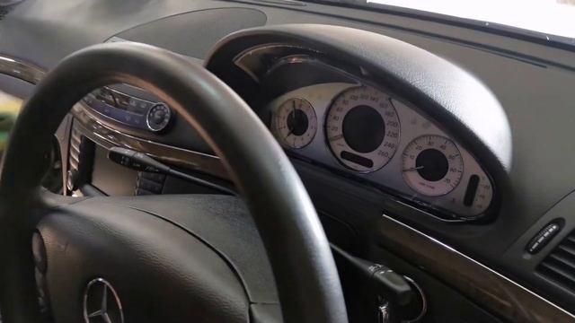 Как снять панель приборов Мерседес W211 смотреть онлайн