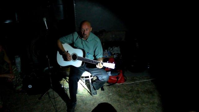 Блюз. На привале в медсанчасти под Дебальцево смотреть онлайн