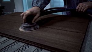 Чем покрасить садовый домик из ДПК панелей. Покраска фасада.