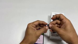 Samsung Galaxy A52 - How to insert SIM and microSD card